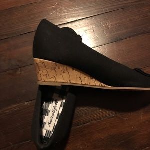 Girls black espadrilles